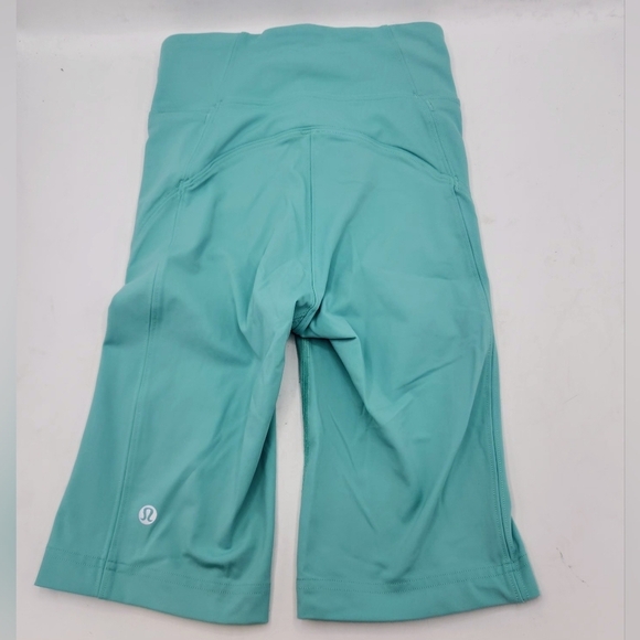 Lululemon On Pace Short *10" In  Washed Marsh Size 2 - Picture 5 of 14